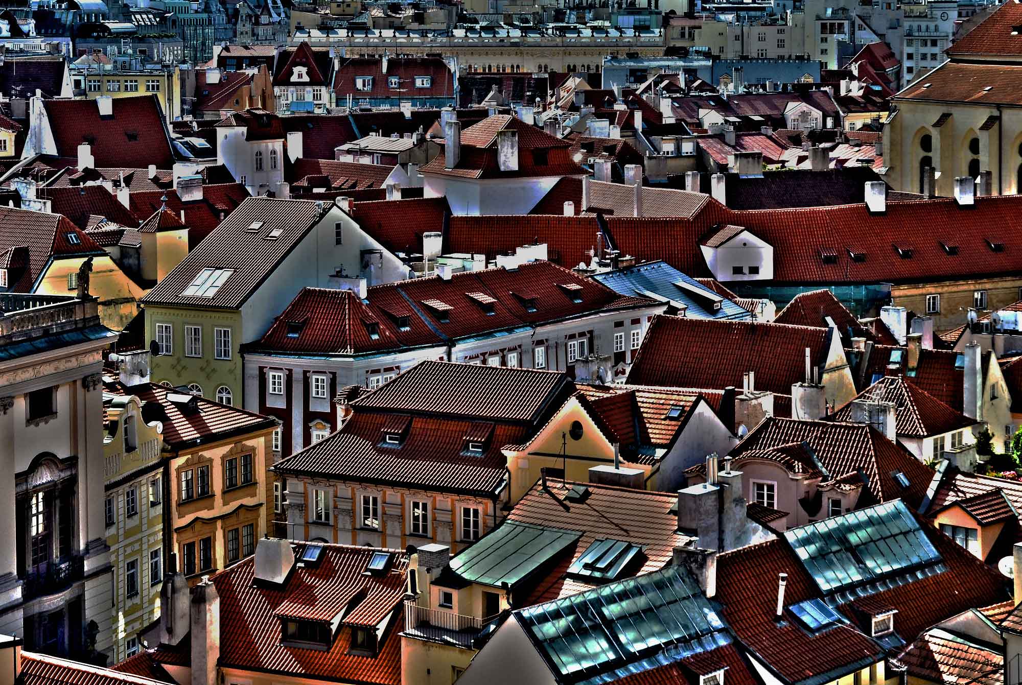 Cena Olympus za experimentální fotografii (Milana Kárná: Staroměstské střechy).