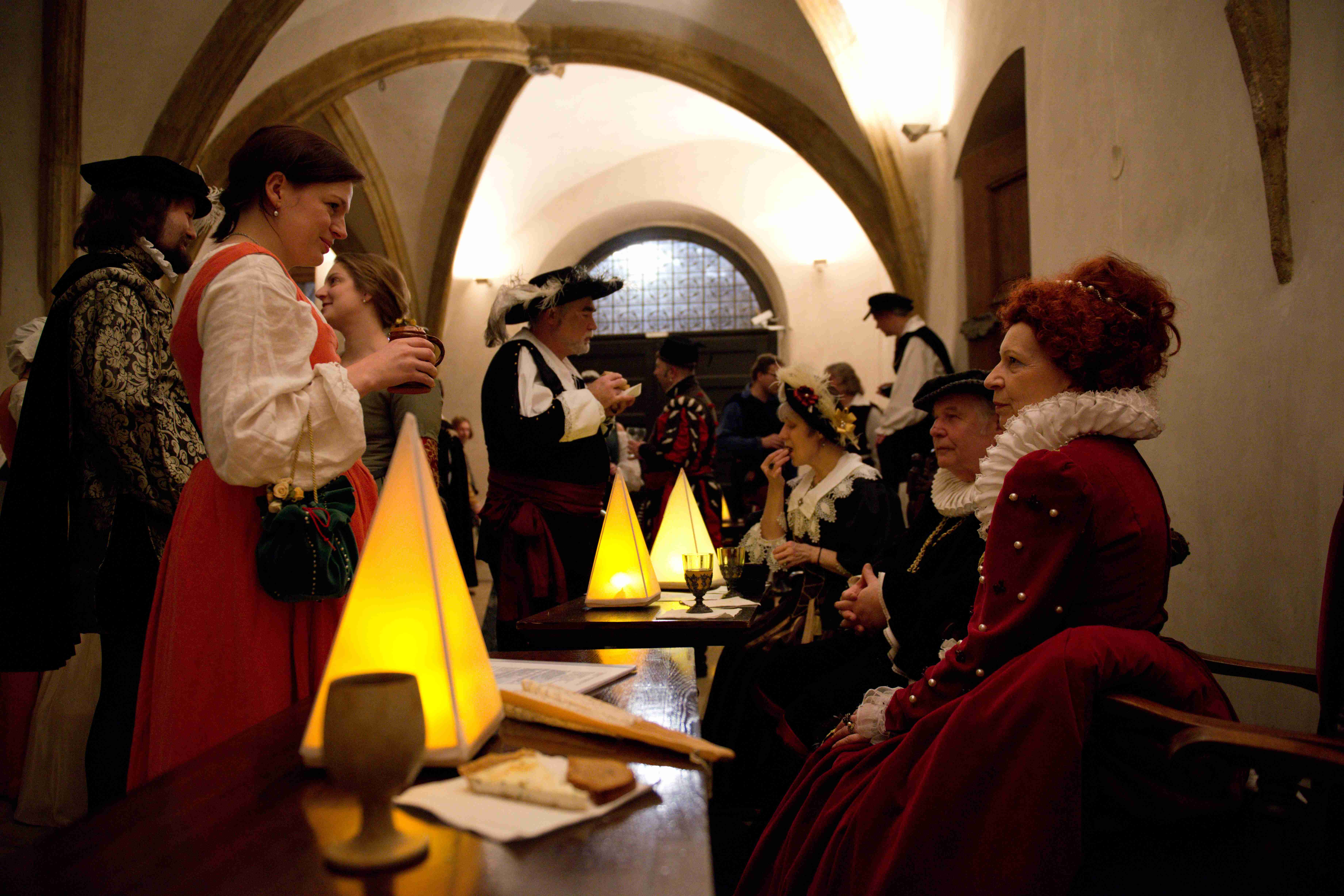 5. Rondí ples, společenský repertoár 16. a 17. století. Foto: http://www.nrpraha.cz