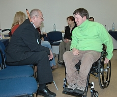 Radní Milan Pešekáš diskutoval se studenty.
