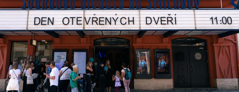 Vizuál ke Dni otevřených dveří ve Švandově divadle