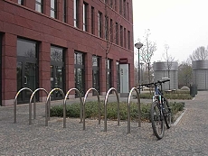 V loňském roce bylo na území hlavního města Prahy nainstalováno 138 nových cyklostojanů.