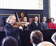 Houslový virtuos Václav Hudeček na dnešním slavnostním zahájení Pražského jara 2008